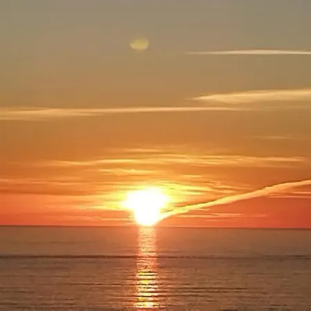 A Raiña 2* Oia