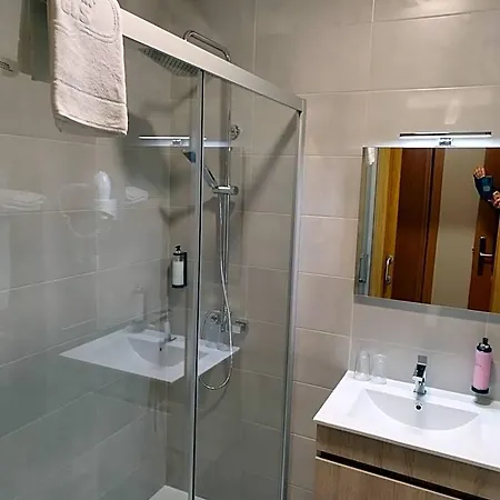 A Raina Hotell 2*